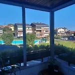 아파트 Con Piscina, Parking Y Terraza *