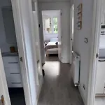 아파트 Con Piscina, Parking Y Terraza 혼다리비아