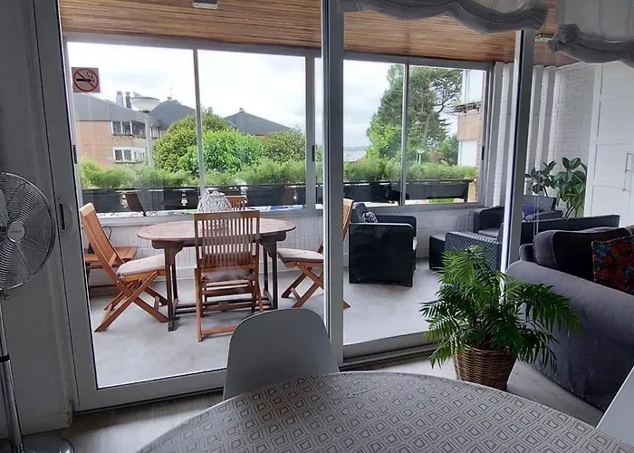 Con Piscina, Parking Y Terraza Lägenhet