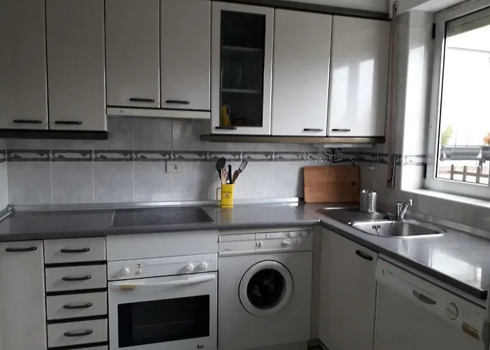 Con Piscina, Parking Y Terraza Lägenhet